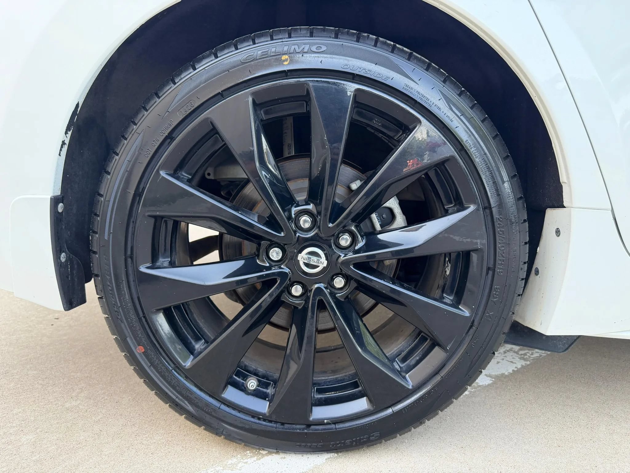 Used 2016 Nissan Maxima SR w/ Interior Lighting Package FWD image 23