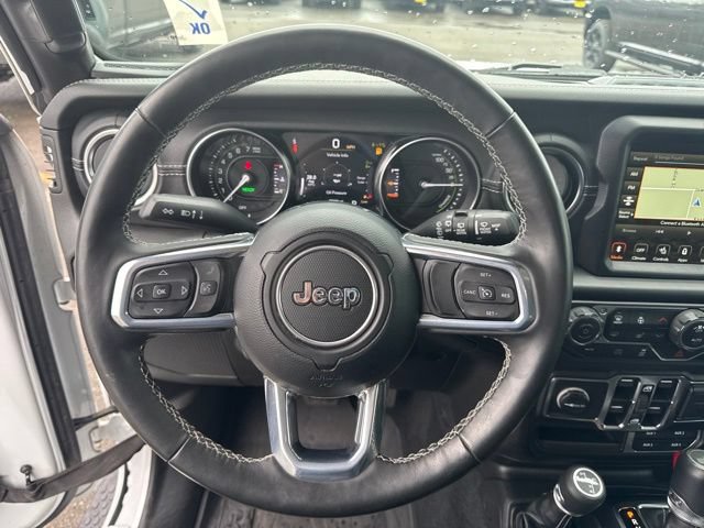 Used 2023 Jeep Wrangler Unlimited Sahara w/ Cold Weather Group AWD/4WD image 21