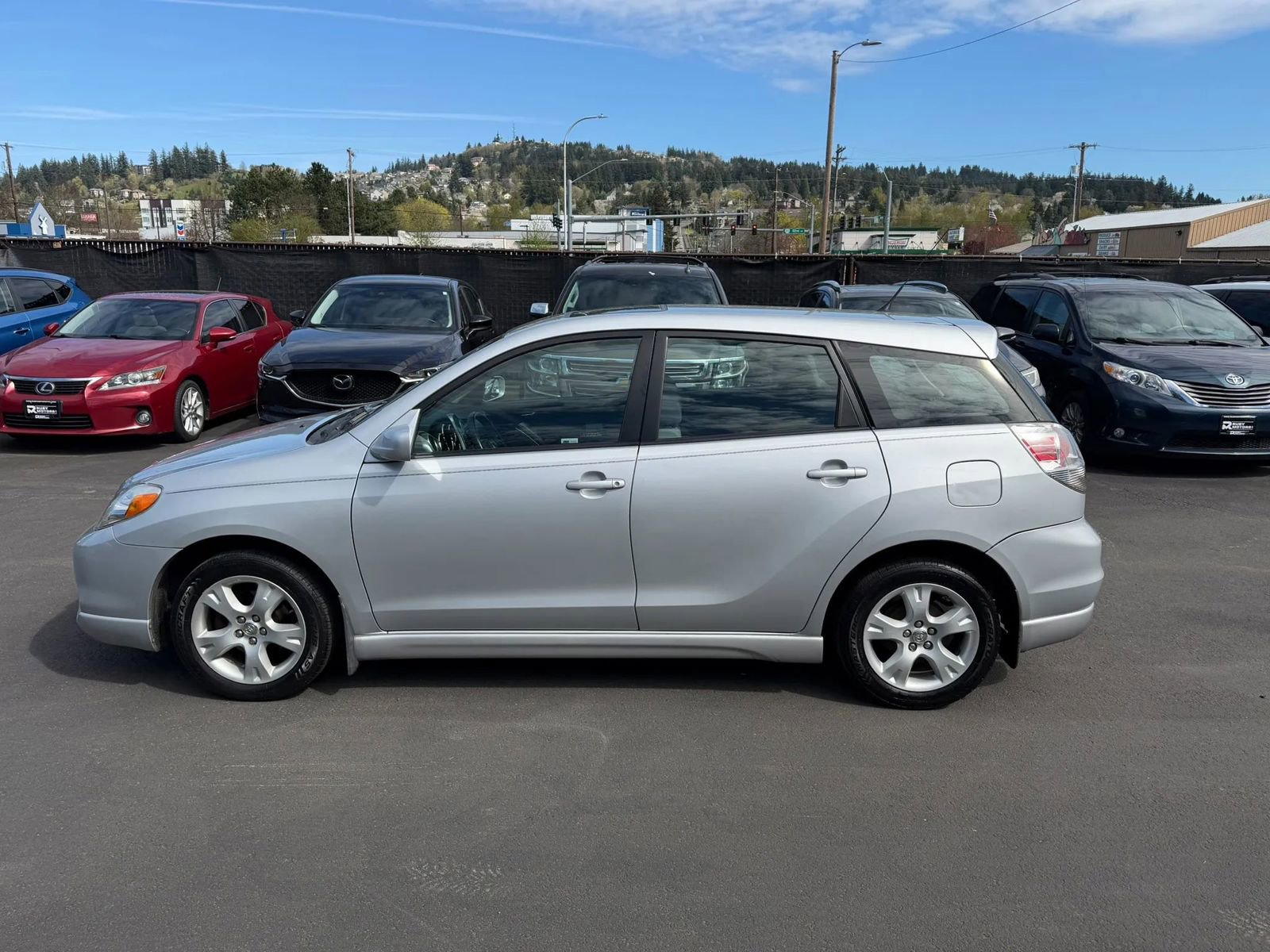 Used 2005 Toyota Matrix XR image 7