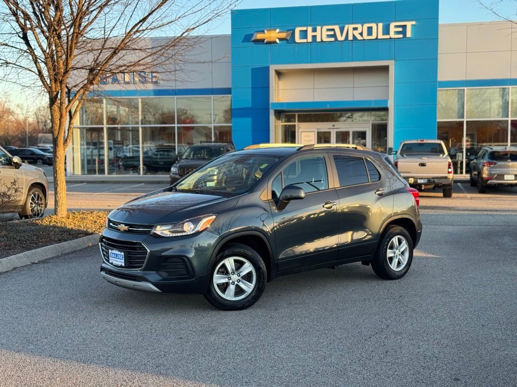 Used 2021 Chevrolet Trax LT w/ Driver Confidence Package image 9