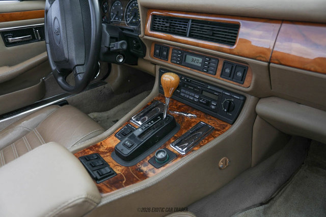 Used 1994 Jaguar XJS 4.0 Convertible image 37