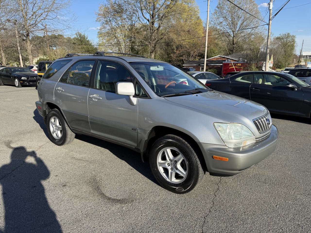 Used 2001 Lexus RX 300 Base 2WD 4dr SUV image 4