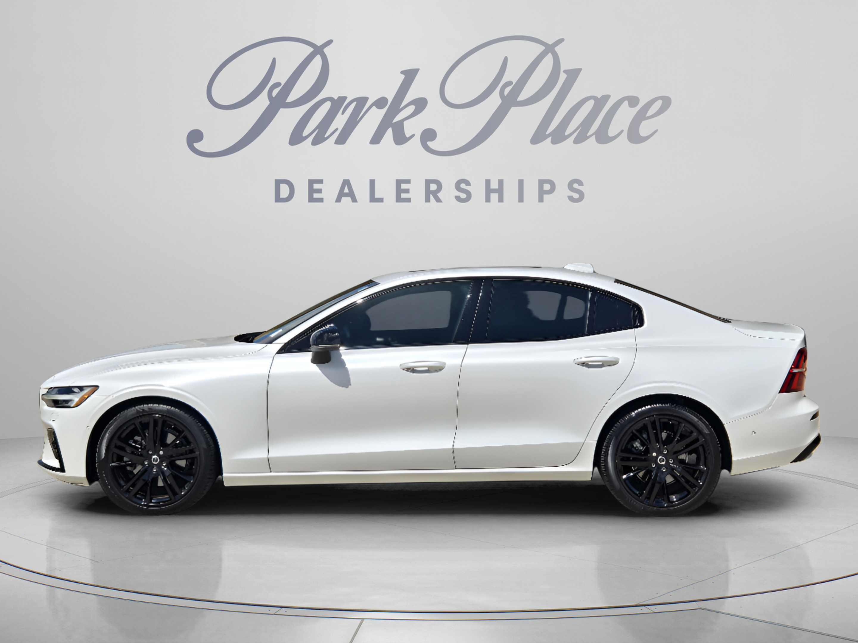 Certified 2023 Volvo S60 B5 Plus w/ Climate Package AWD/4WD video 2