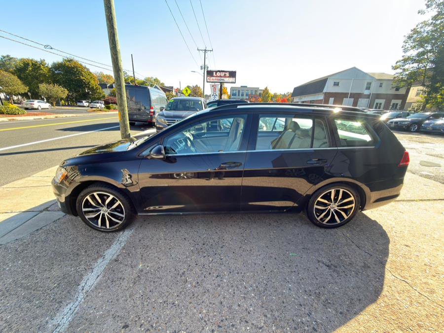 Used 2016 Volkswagen Golf SE image 4
