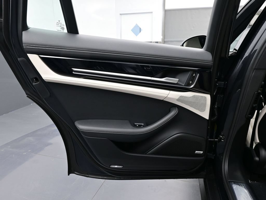Certified 2026 Porsche Panamera 4 AWD/4WD image 14