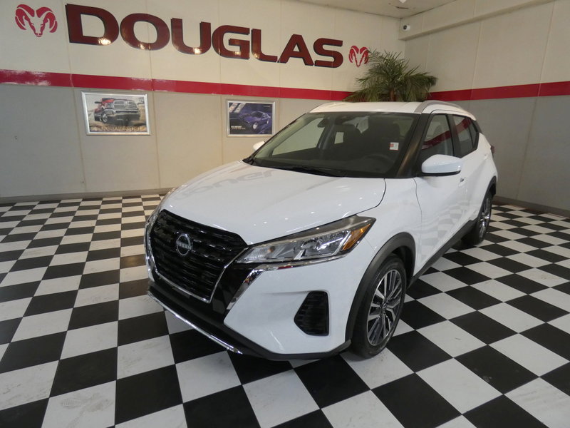 Used 2024 Nissan Kicks SV