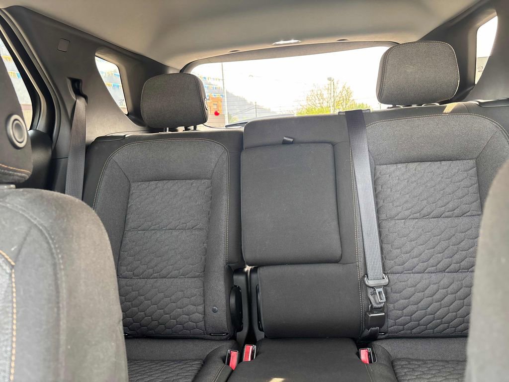 Used 2020 Chevrolet Equinox LT AWD/4WD image 19