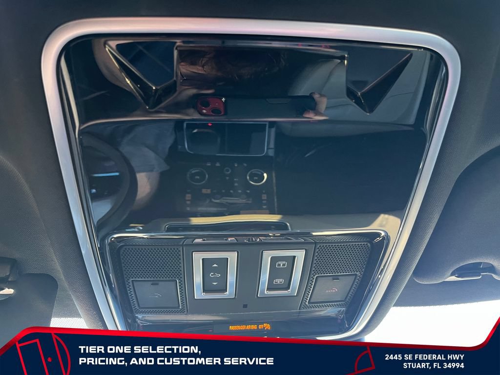 Used 2022 Land Rover Range Rover Velar R-Dynamic S AWD/4WD image 25