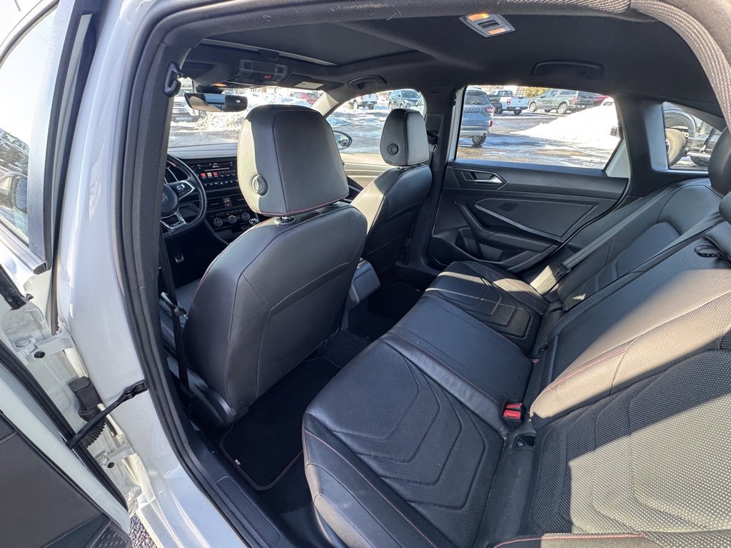 Used 2021 Volkswagen Jetta GLI Autobahn image 12