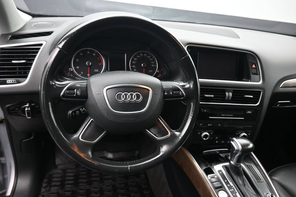 Used 2016 Audi Q5 2.0T Premium Plus w/ Technology Package AWD/4WD image 15