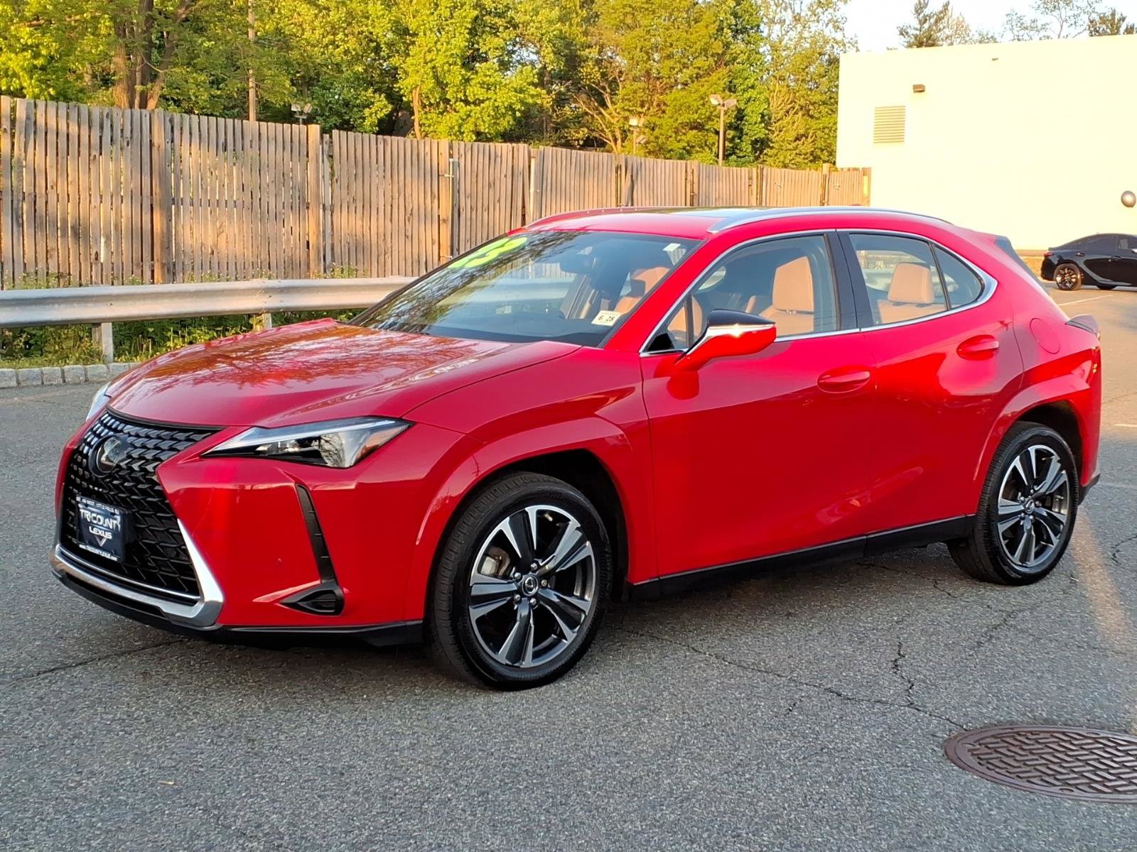Used 2023 Lexus UX 250h AWD w/ Accessory Package (Z2) image 3