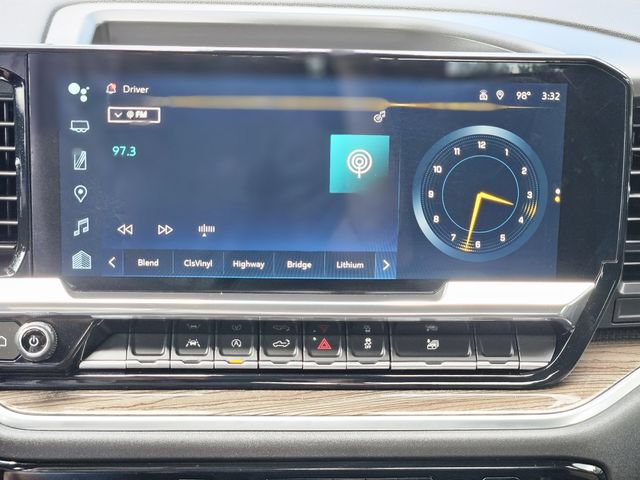 Used 2024 Chevrolet Silverado 1500 LT AWD/4WD image 23