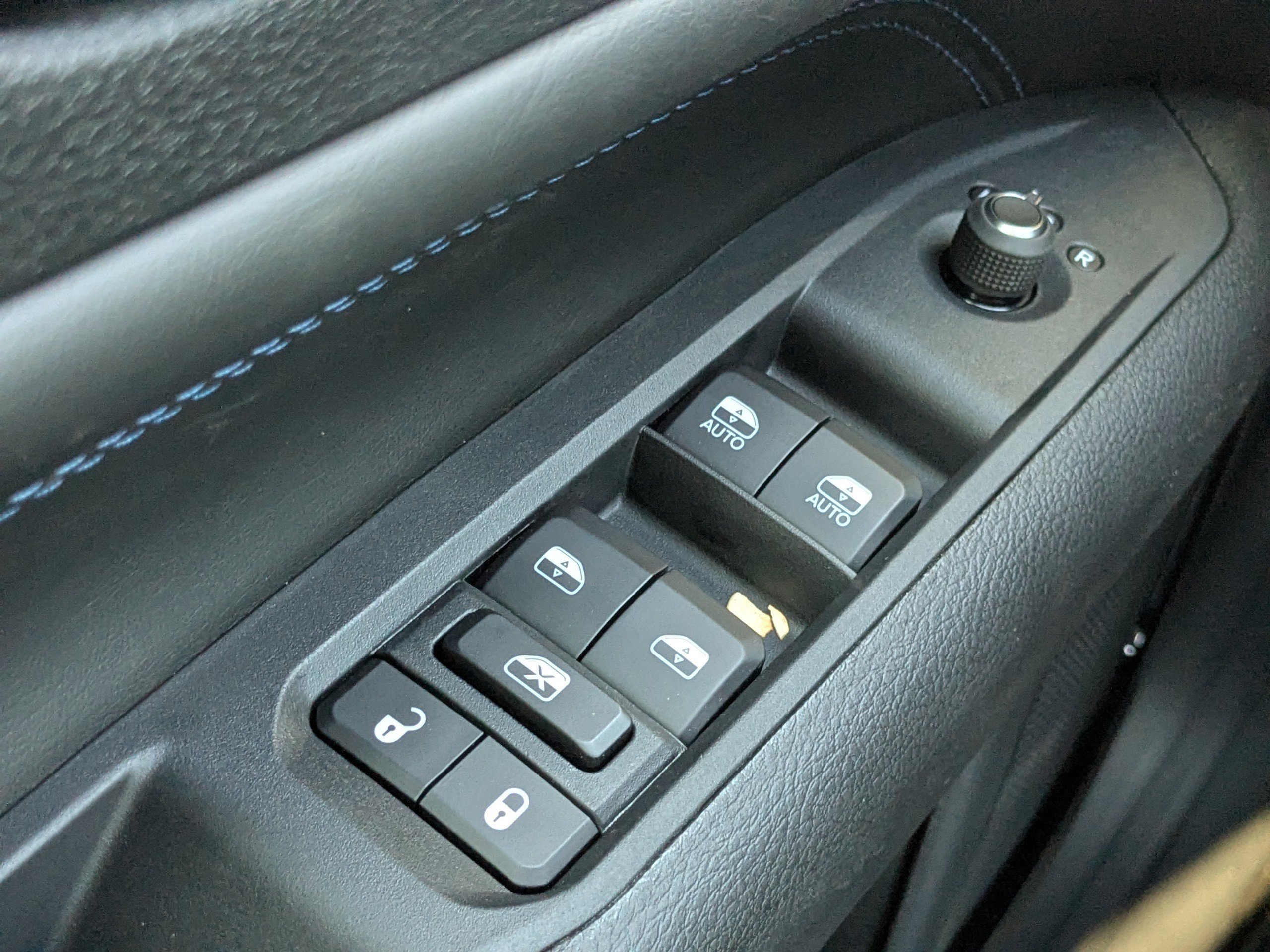 New 2026 Jeep Compass Latitude AWD/4WD image 22