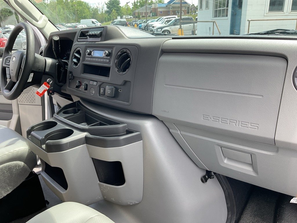 New 2025 Ford E-350 and Econoline 350 Super Duty w/ Driver's Safety Package RWD image 31