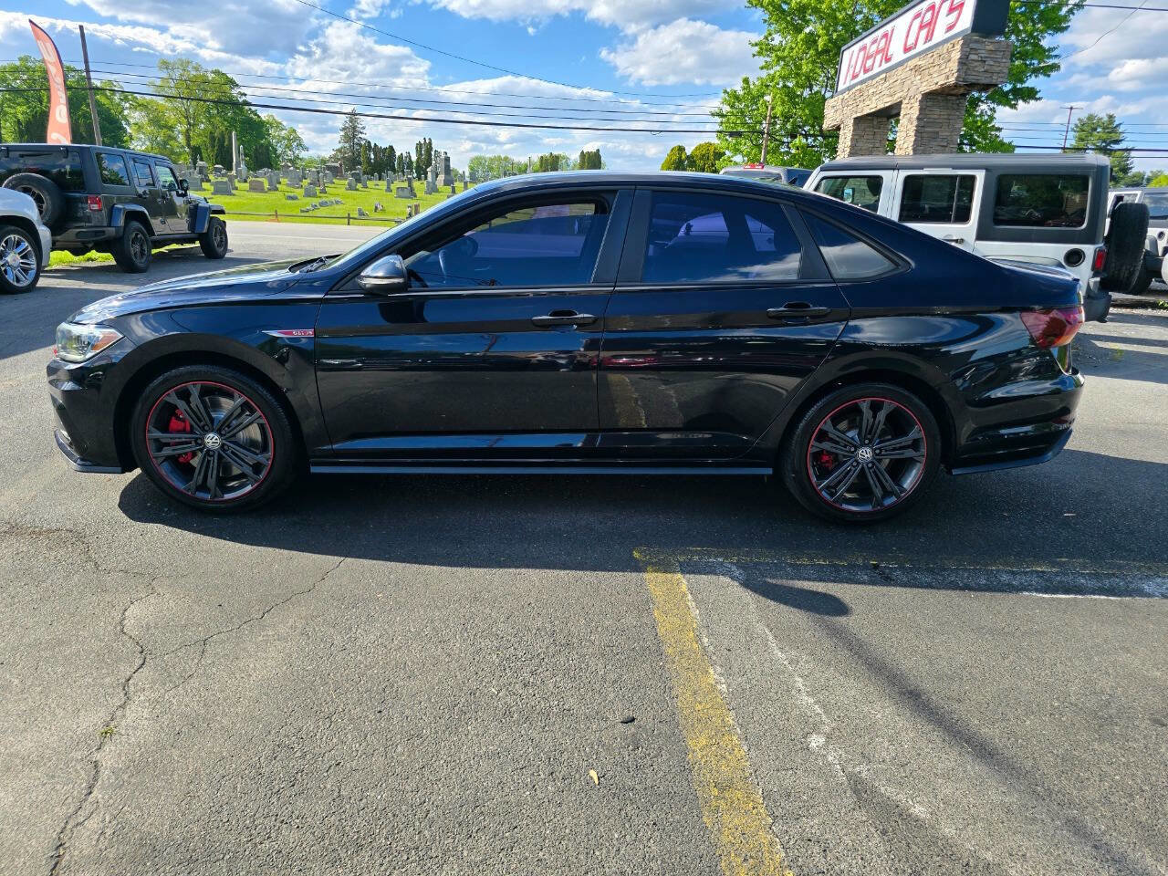 Used 2019 Volkswagen Jetta GLI FWD image 6