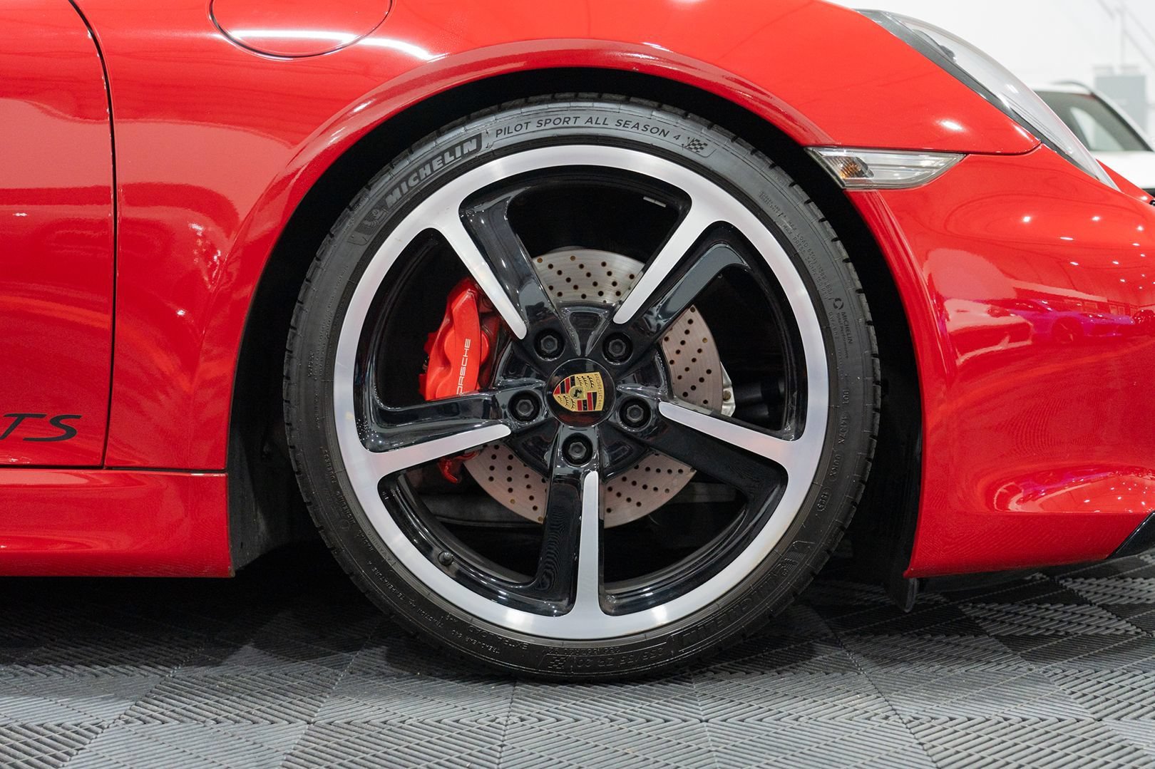 Used 2016 Porsche Boxster GTS RWD image 16