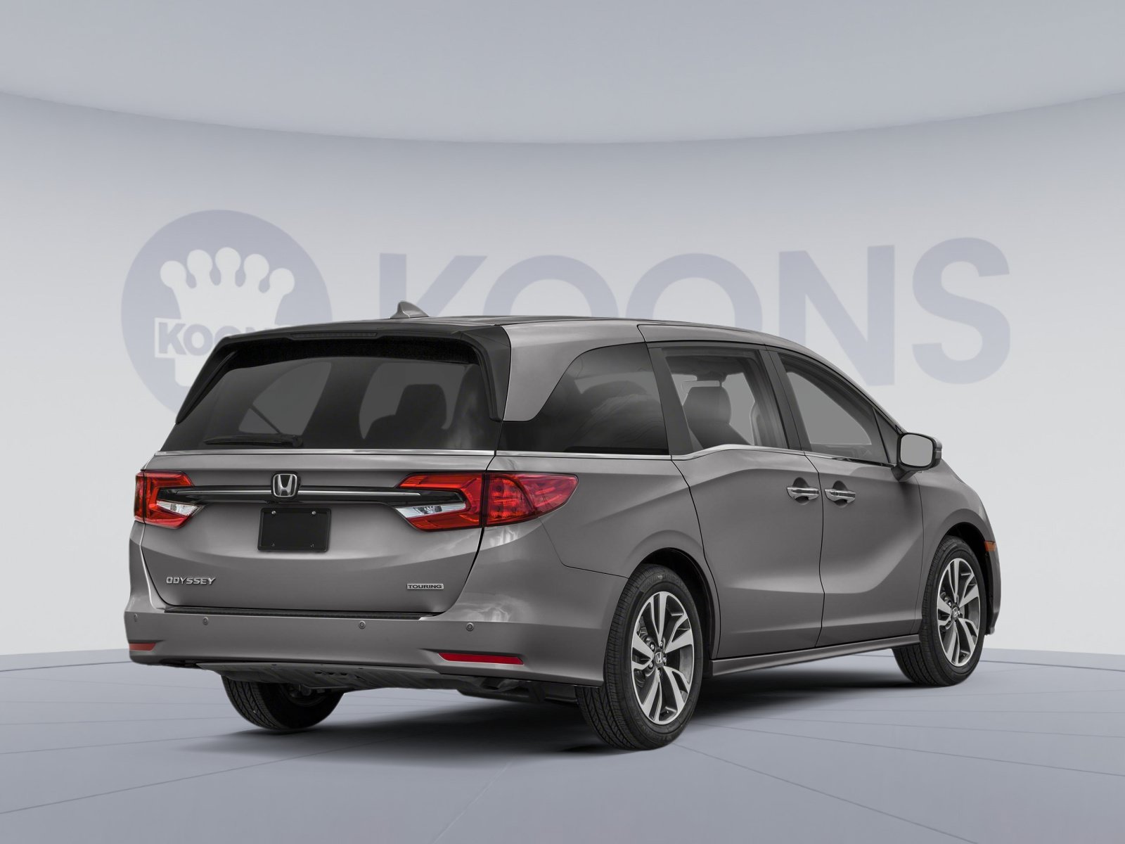 Used 2023 Honda Odyssey Touring image 2