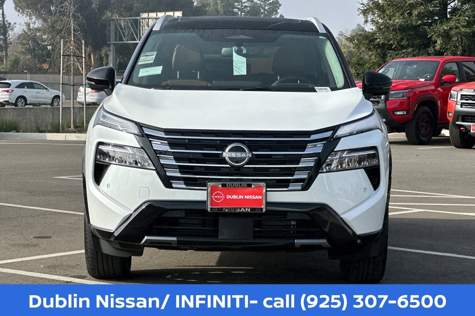 New 2026 Nissan Rogue Platinum w/ Tech Package AWD/4WD image 9