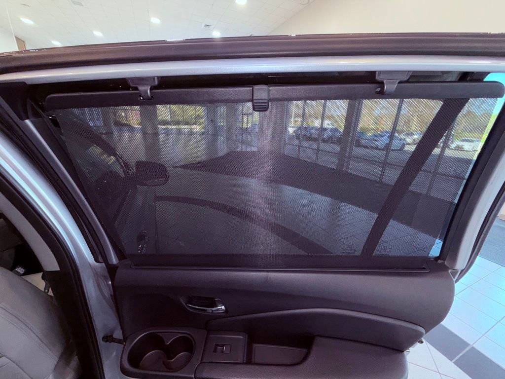 Used 2017 Honda Pilot Elite image 16