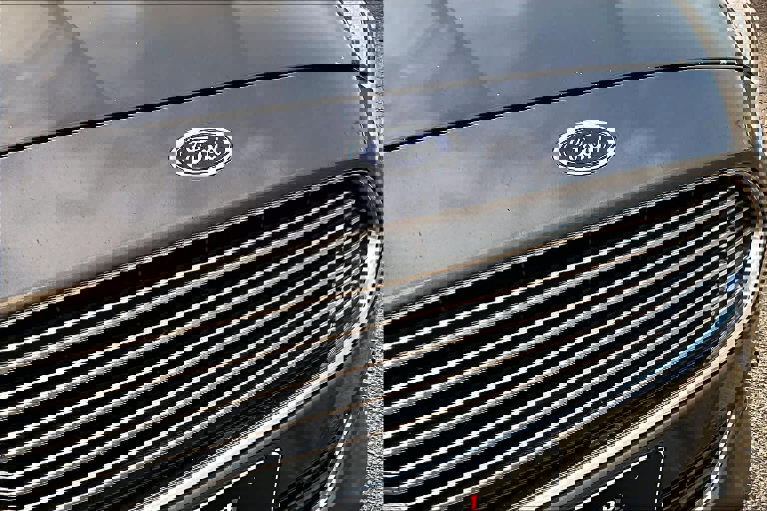 Used 2015 Ford Fusion Titanium image 29