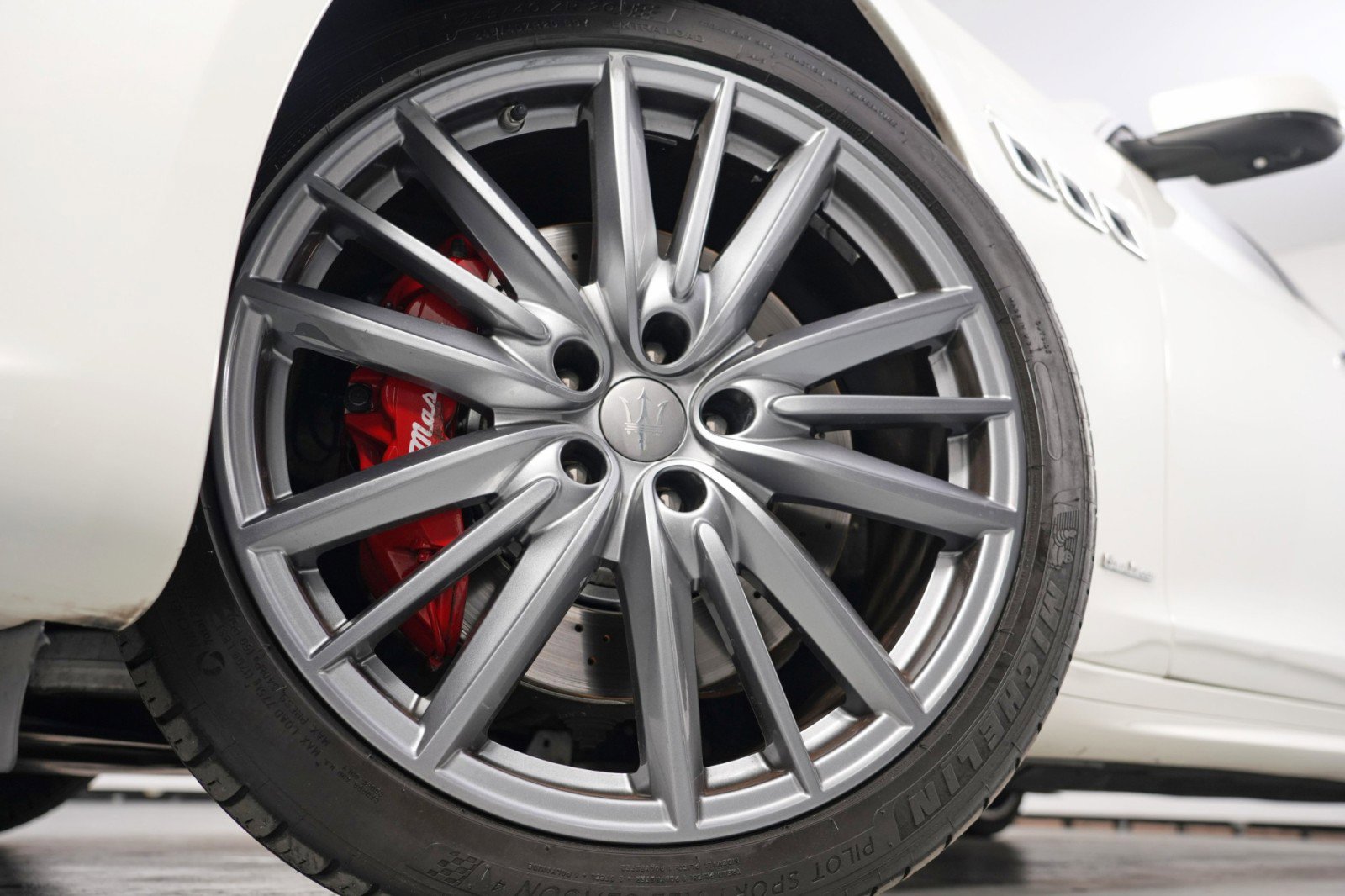 Used 2019 Maserati Quattroporte S GranLusso RWD image 54