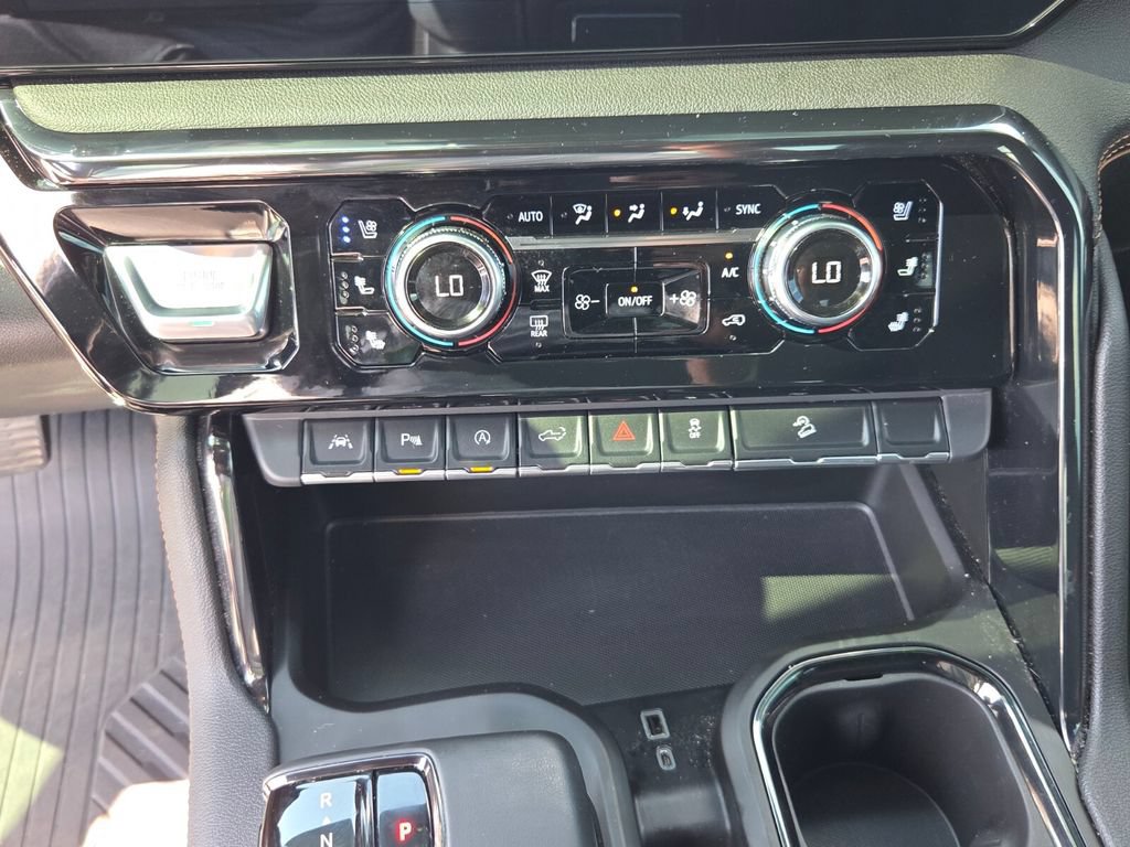 Used 2023 GMC Sierra 1500 AT4 w/ AT4 Preferred Package AWD/4WD image 21