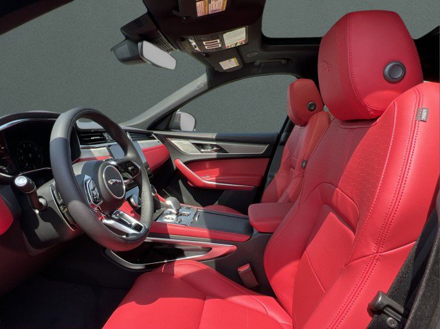 New 2026 Jaguar F-PACE R-Dynamic S image 15
