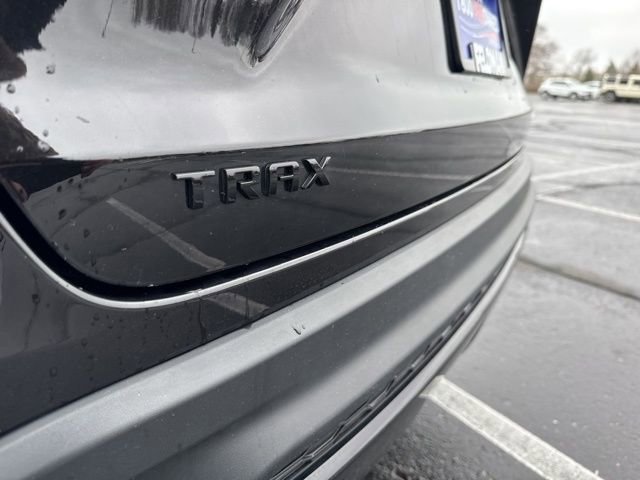 Used 2024 Chevrolet Trax RS w/ Driver Confidence Package image 28