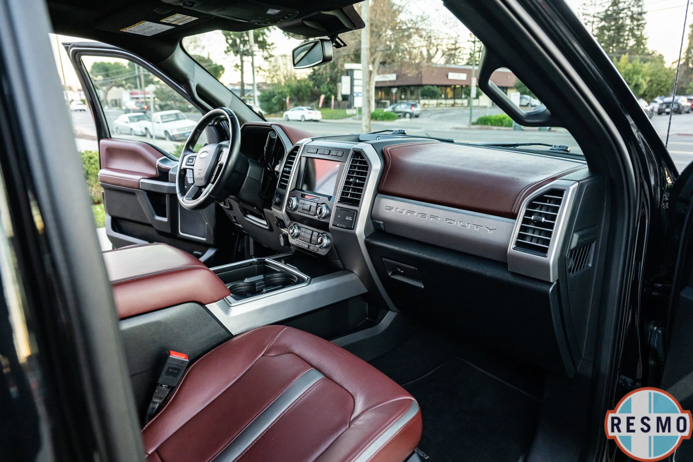 Used 2020 Ford F350 Platinum w/ Tremor Off-Road Package image 15