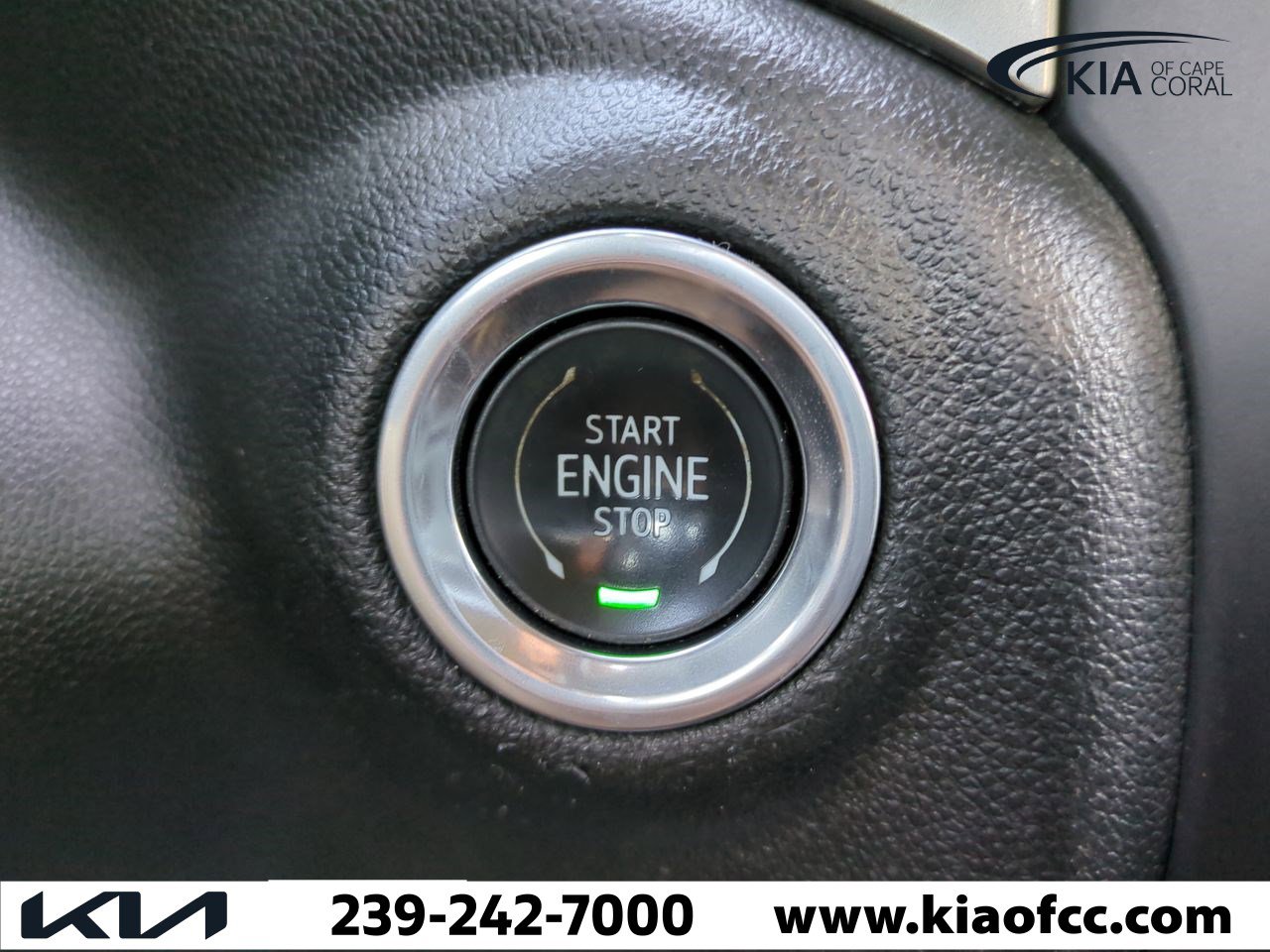 Used 2020 Chevrolet Silverado 2500 LTZ w/ LTZ Premium Package image 28