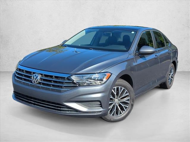 Used 2019 Volkswagen Jetta SE w/ Cold Weather Package