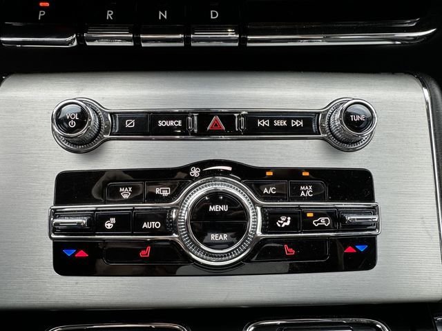 Certified 2023 Lincoln Aviator AWD w/ Premium Package image 24
