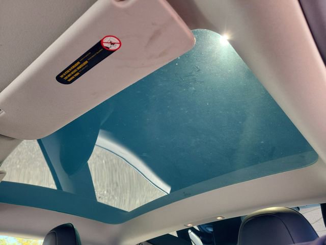 Used 2023 Tesla Model 3 Performance image 36