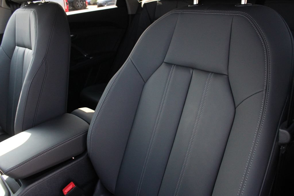 New 2026 Audi Q5 Premium AWD/4WD image 6