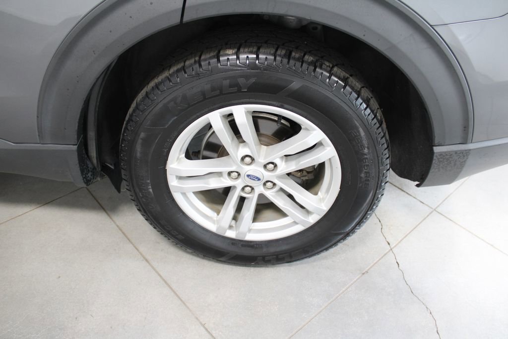 Used 2022 Ford Explorer XLT w/ Equipment Group 202A image 59