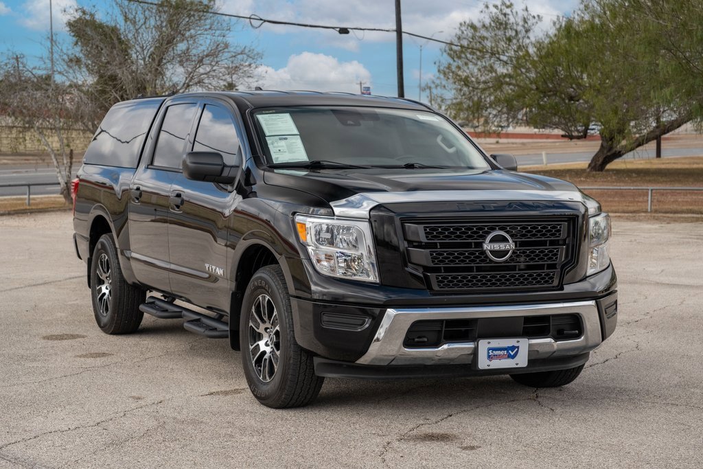 Used 2023 Nissan Titan SV w/ Accessory Utility Package image 1