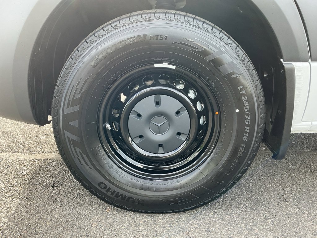 New 2026 Mercedes-Benz Sprinter 2500 image 8
