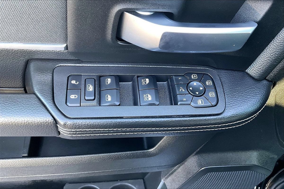 Used 2026 RAM 2500 Big Horn AWD/4WD image 5