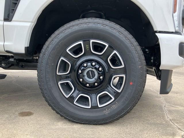 New 2025 Ford F250 Platinum image 10