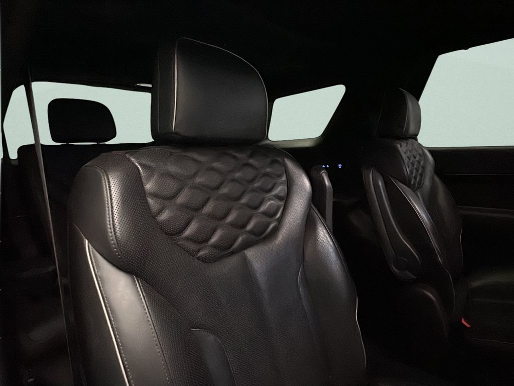 Used 2020 Hyundai Palisade Limited image 15