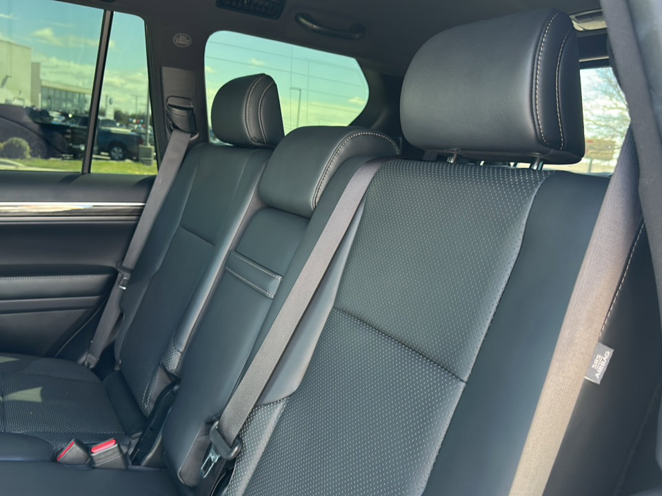 Used 2023 Lexus GX 460 Luxury w/ Accessory Package image 20