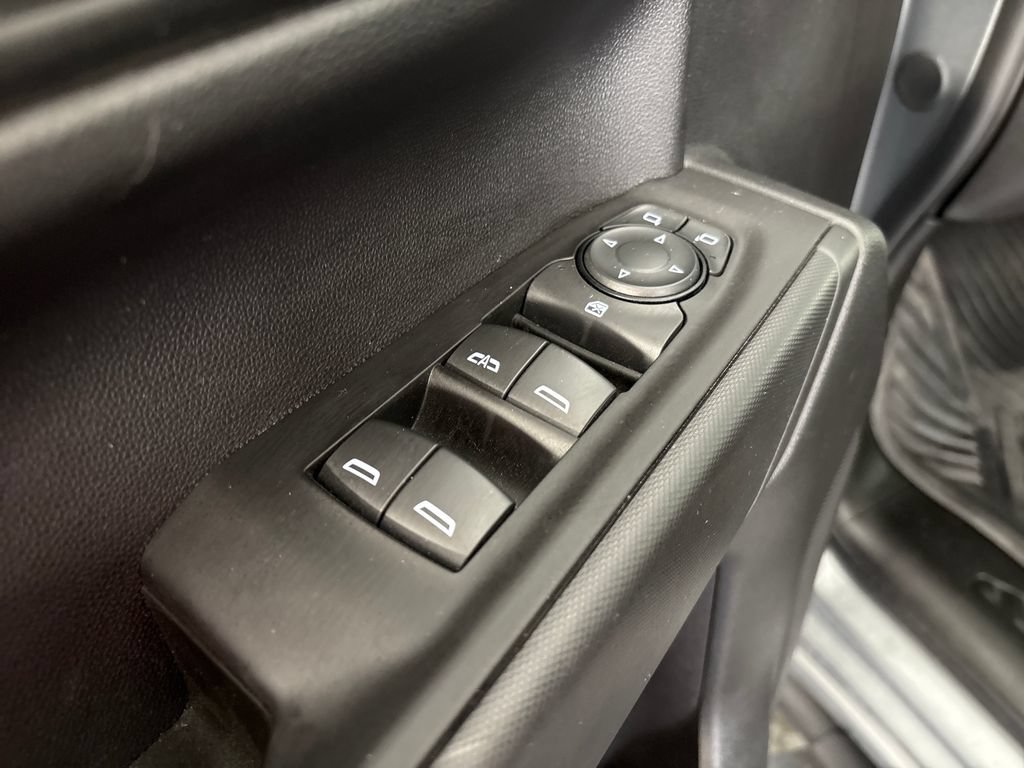 Used 2025 Chevrolet Silverado 1500 Custom Trail Boss w/ Dark Appearance Package AWD/4WD image 16