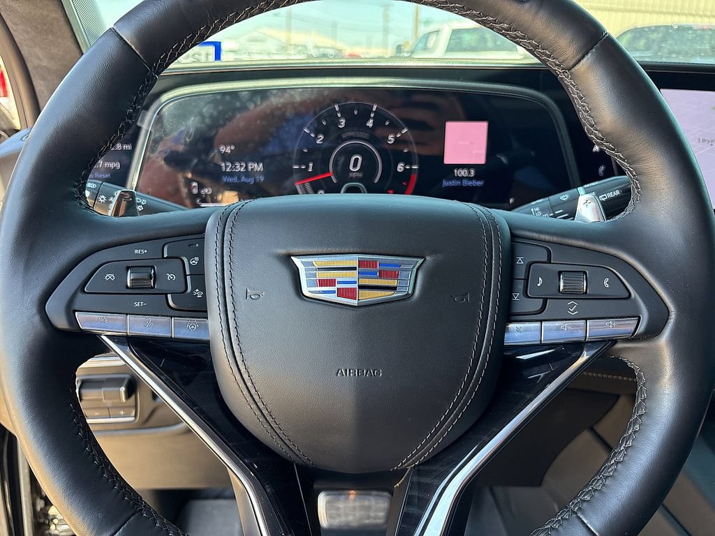 Used 2024 Cadillac Escalade V w/ Heavy-Duty Trailer Package AWD/4WD image 24