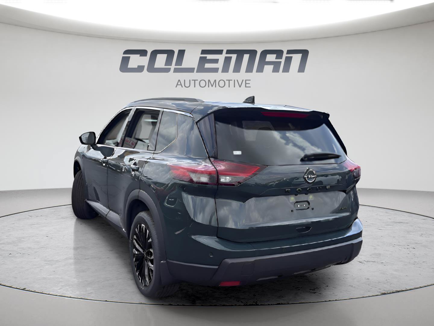 New 2026 Nissan Rogue Dark Armor AWD/4WD image 3