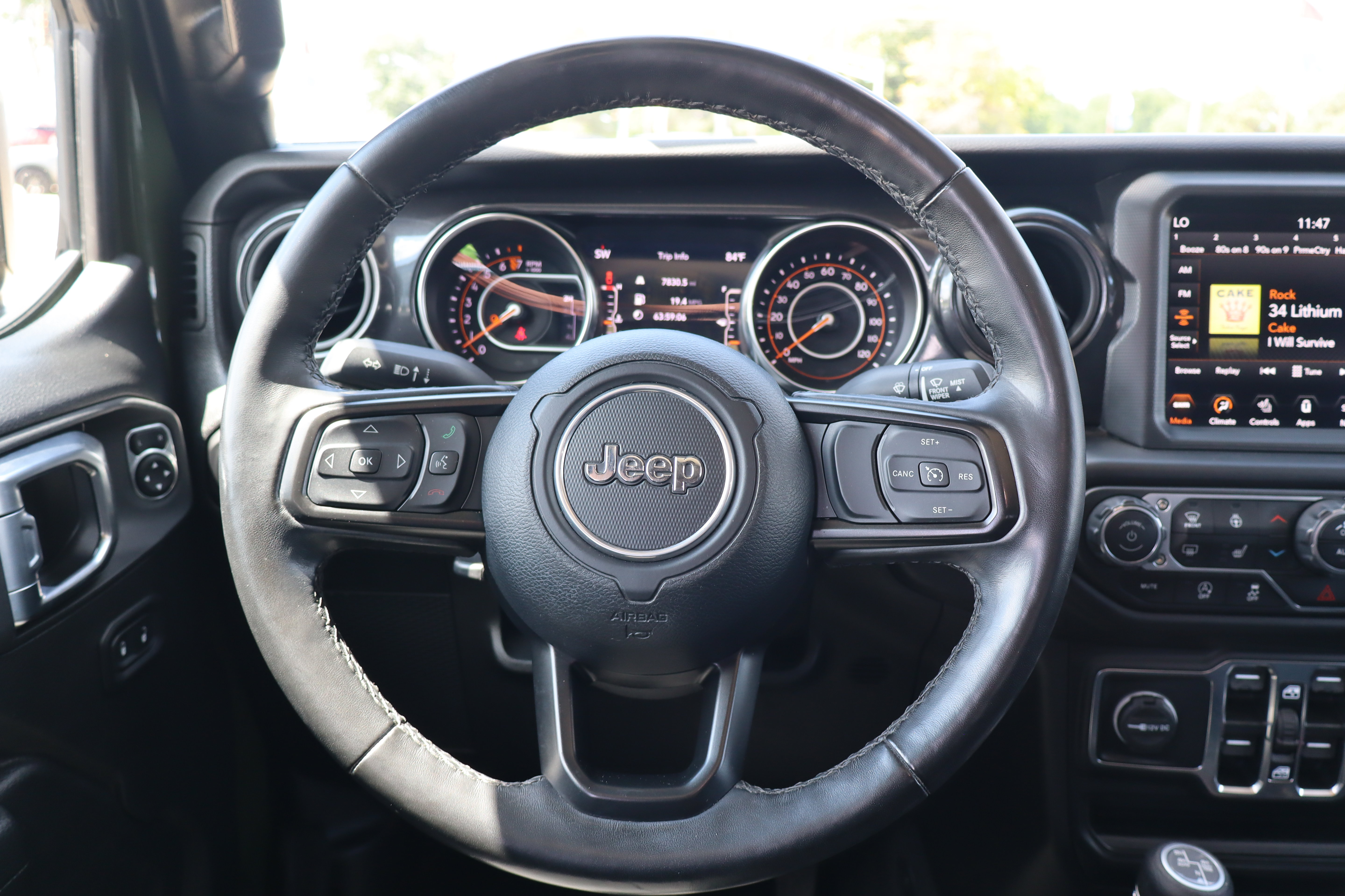 Used 2022 Jeep Gladiator Sport AWD/4WD image 14