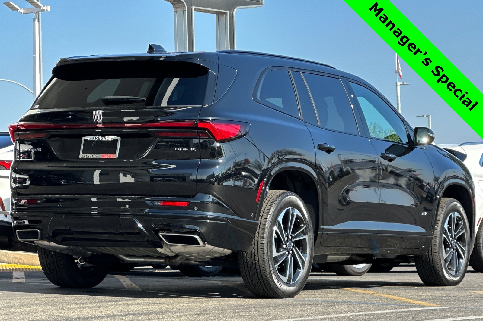 New 2025 Buick Enclave Sport Touring w/ Super Cruise Package image 5