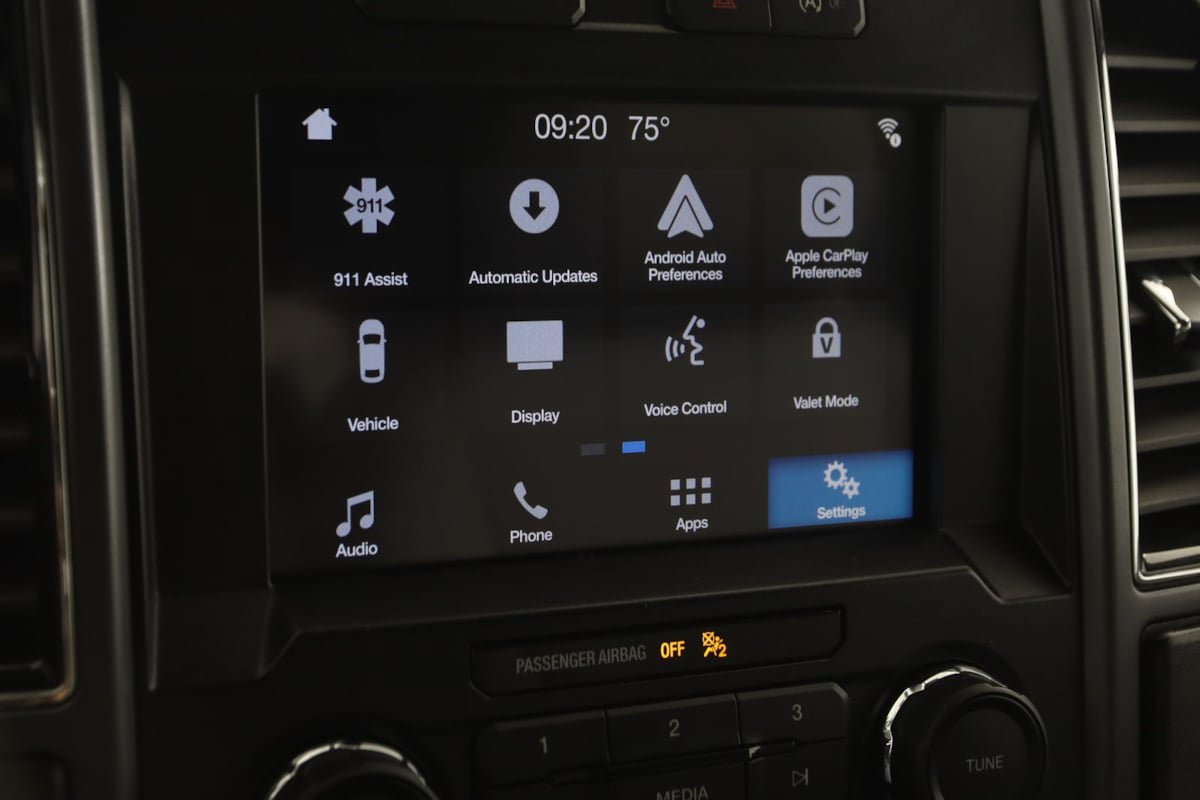 Used 2019 Ford F150 XLT w/ XTR Package AWD/4WD image 8