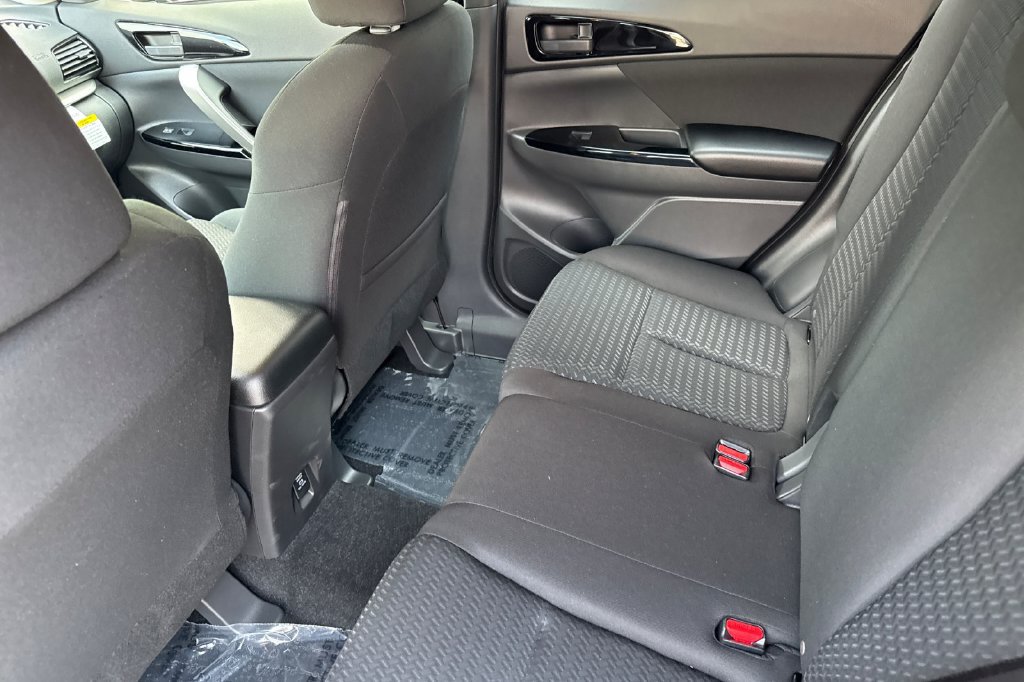New 2026 Mitsubishi Eclipse Cross LE AWD/4WD image 14