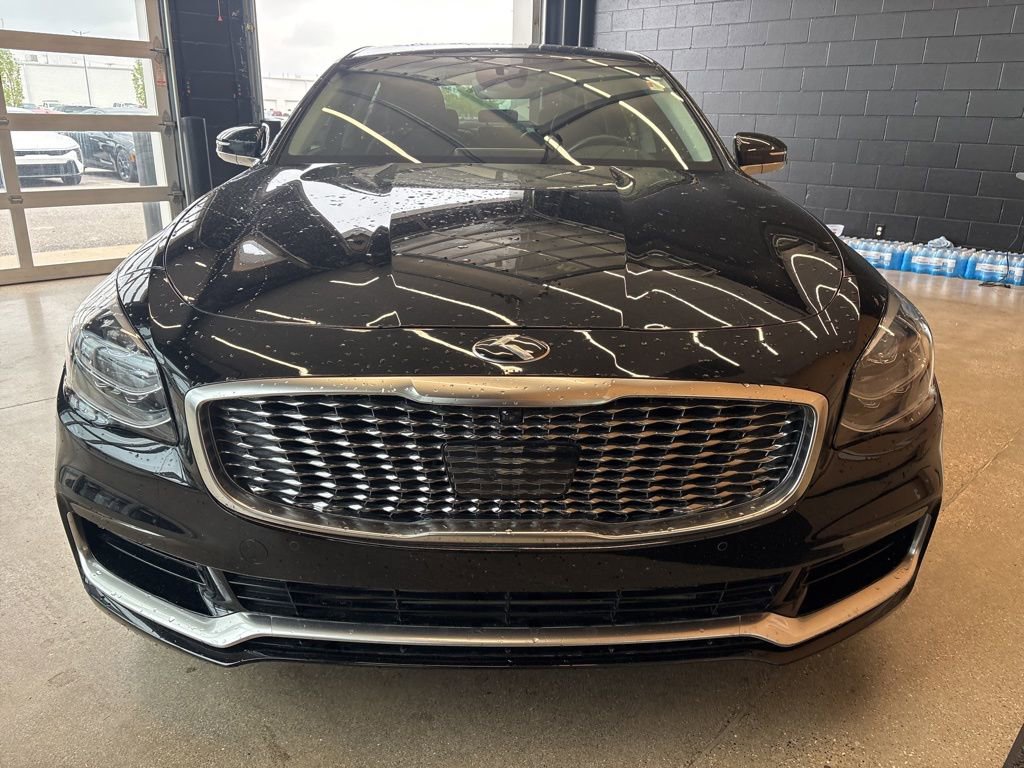 Used 2020 Kia K900 Luxury AWD/4WD image 4