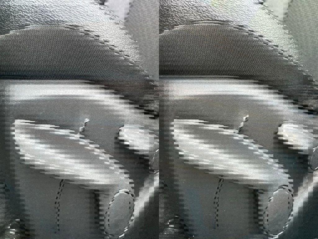 Used 2025 Jeep Compass Trailhawk w/ Trailer Tow Group image 13